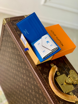 Louis Vuitton Marco Wallet