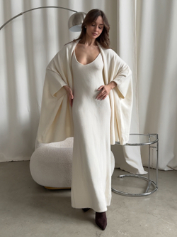 Комплект вязаный, длинное платье на лямках и короткий кардиган