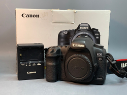 Canon 5D Mark II Body 32746 Кадров