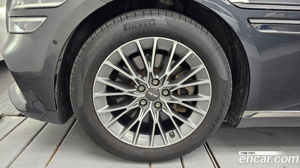 Genesis G80 (RG3) Бензин 2.5 Turbo 2WD (05.2020)