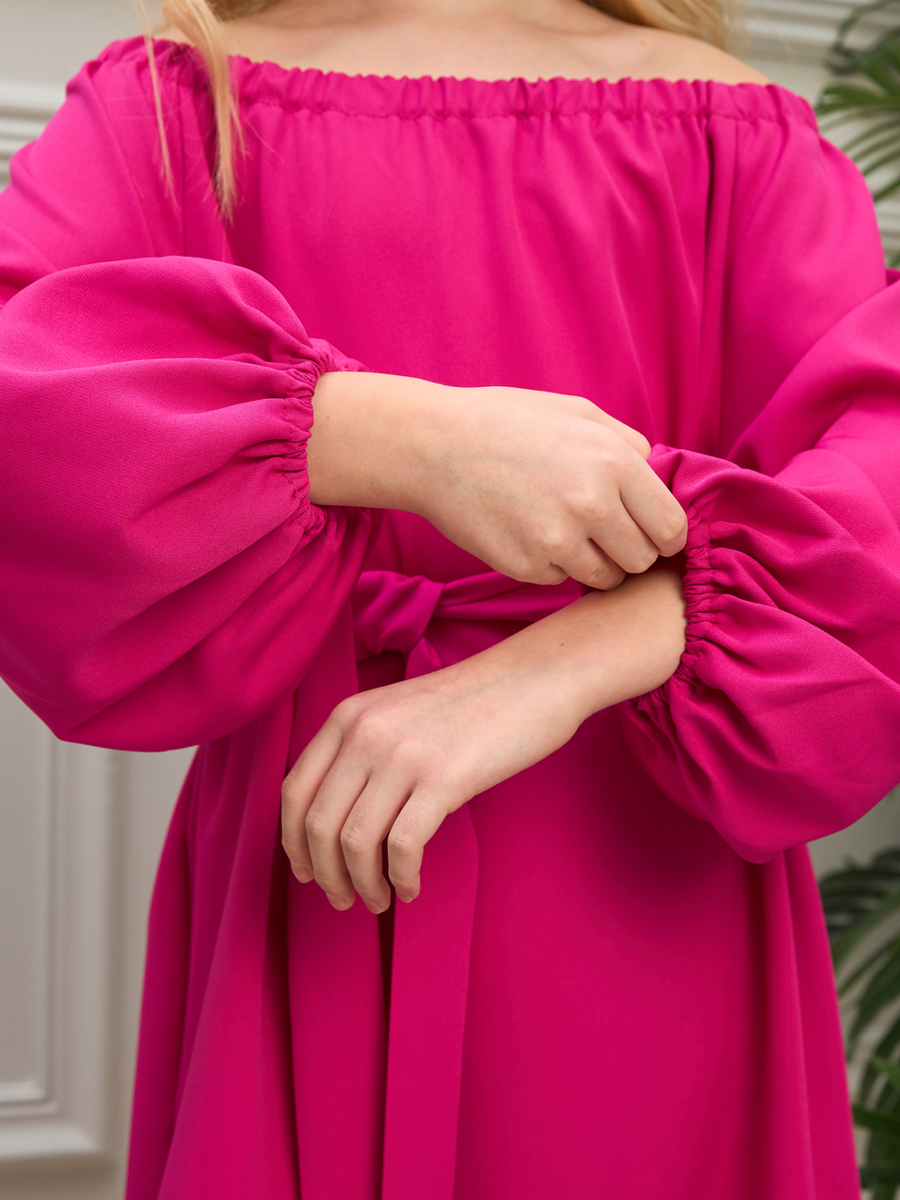 Платье нарядное для девочки фуксия