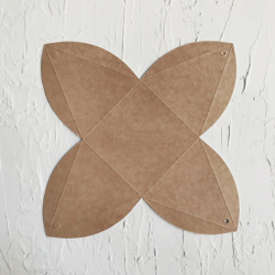 Коробка-пирамидка, 9х9х10 см