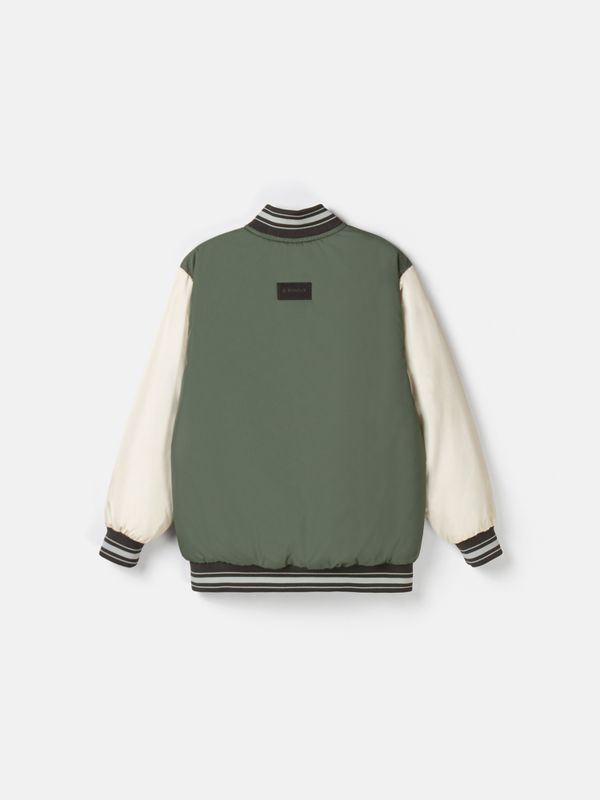 Бомбер с утеплителем 