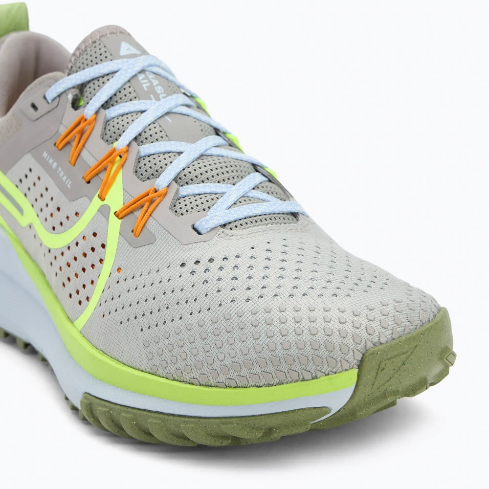 Кроссовки для бега Nike Pegasus Trail 4 light iron ore/volt/cobblestone
