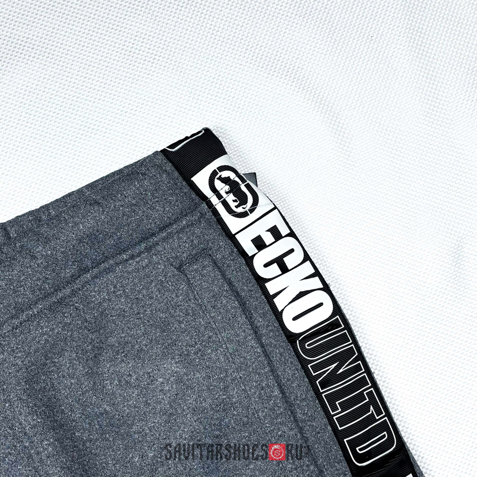 Спортивные штаны на флисе