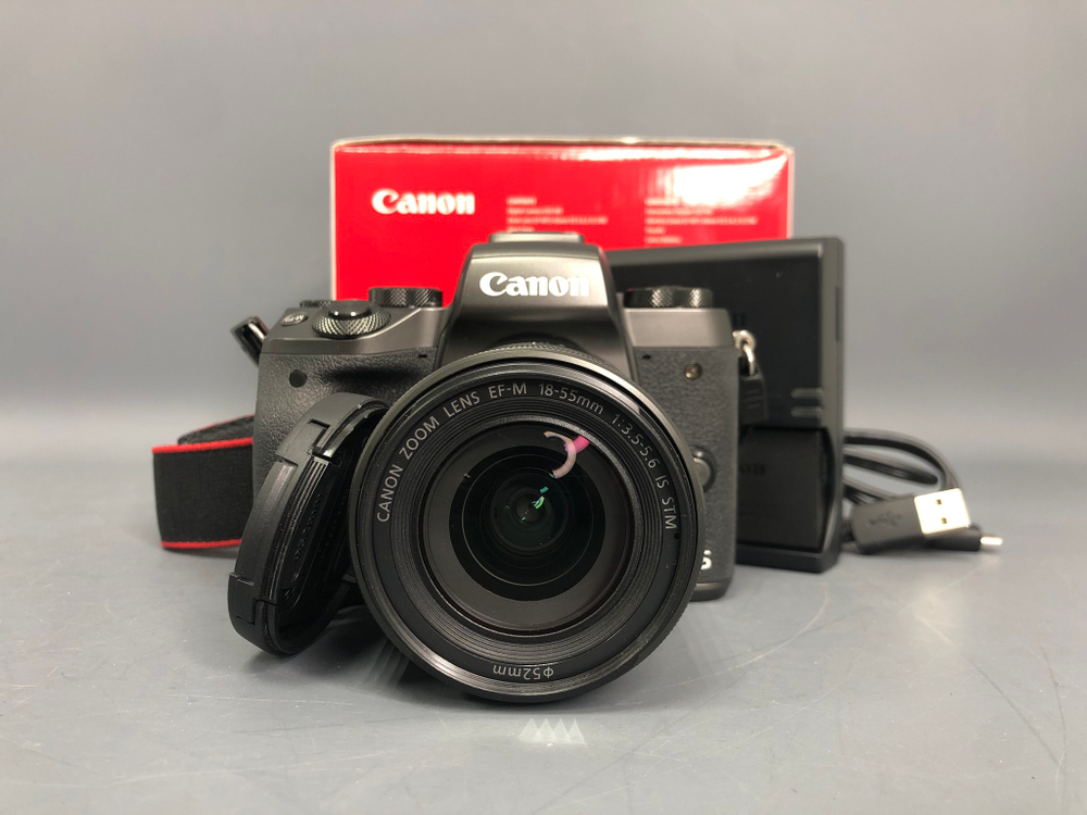 Canon EOS M5 Kit 18-55mm IS STM