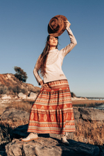 Длинная шерстяная юбка с орнаментом