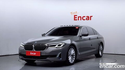 BMW 5 Series (G30) 520i Luxury (01.2021)