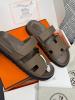 Шлёпанцы Hermes