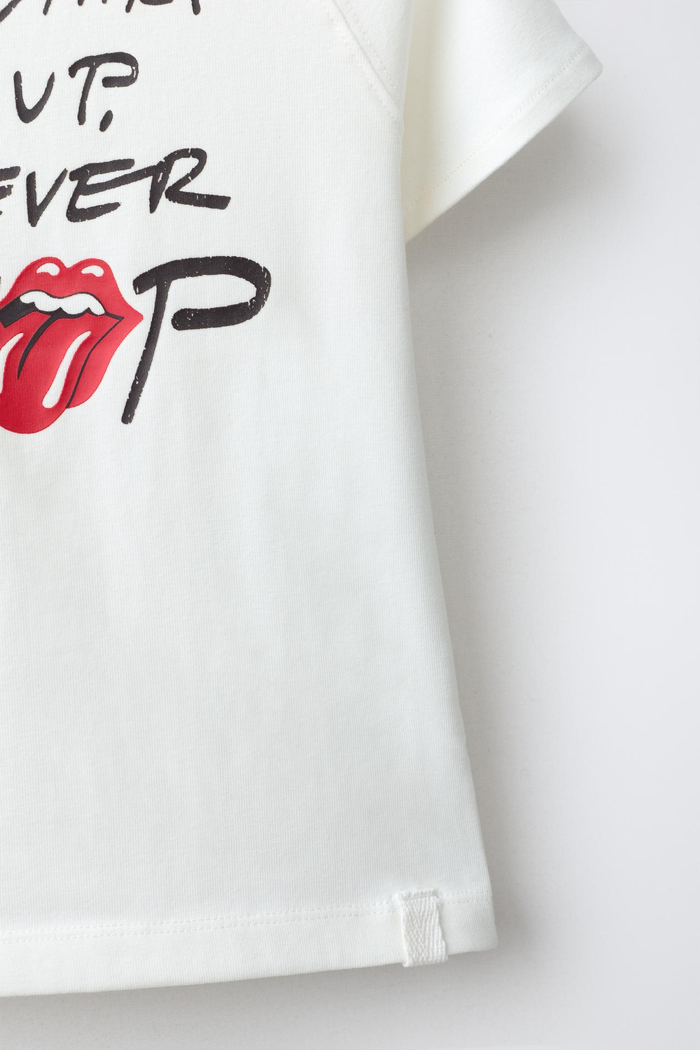ZARA ФУТБОЛКА С ПРИНТОМ ROLLING STONES ©, БЕЛЫЙ