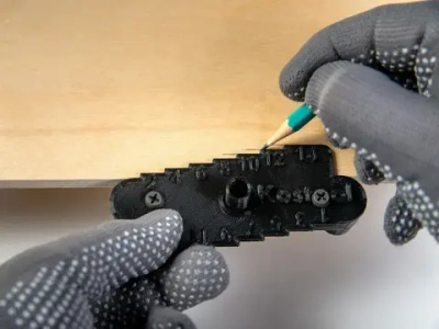 Kostool Локатор отверстий 103мм х 79мм, Пластик