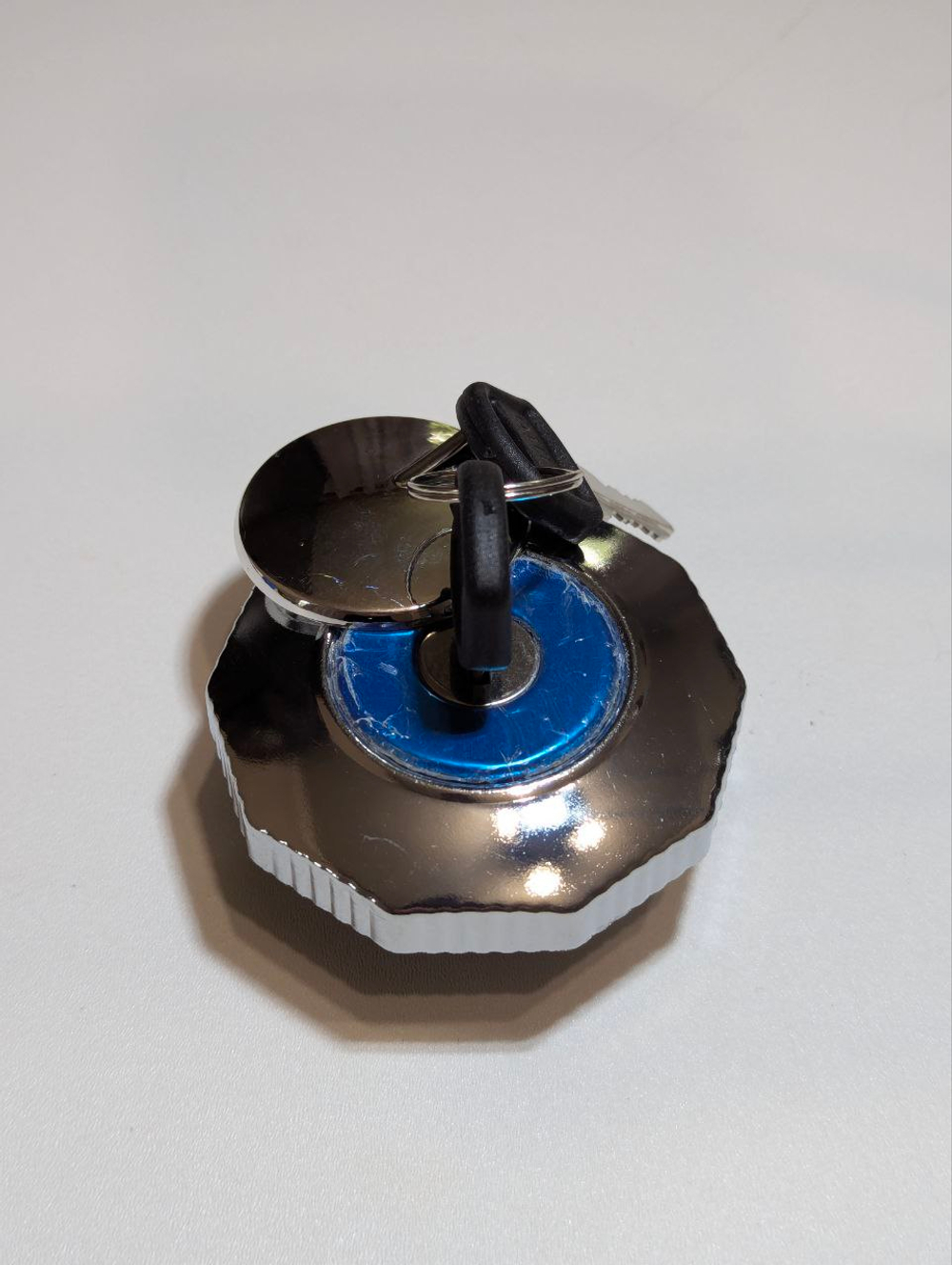 Крышка пробка бензобака мопед Альфа, Дельта, Орион