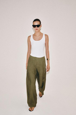 ZARA СТРУЯЩИЕСЯ БРЮКИ — ZW COLLECTION, ТЕМНО-ОЛИВКОВЫЙ