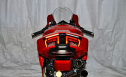 NRC Короткое крепление номерного знака с встроенными поворотниками Ducati Panigale V4 (2025-) V4-FE-S-25