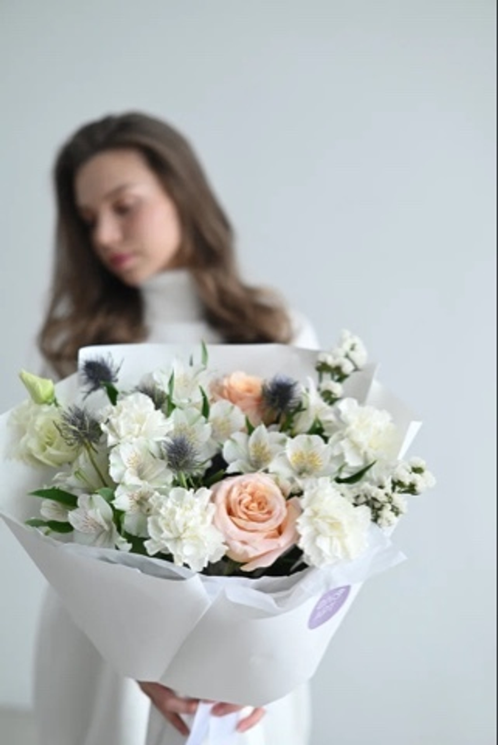 Ассорти радости – фото товара из салона цветов FloArt, доставка по Южно-Сахалинску