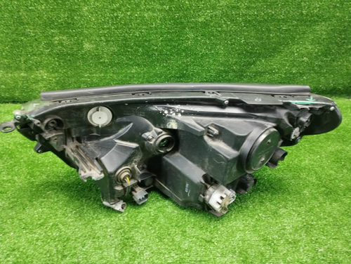 Фара правая Toyota RAV4 4 CA40 (2015-2019) LED