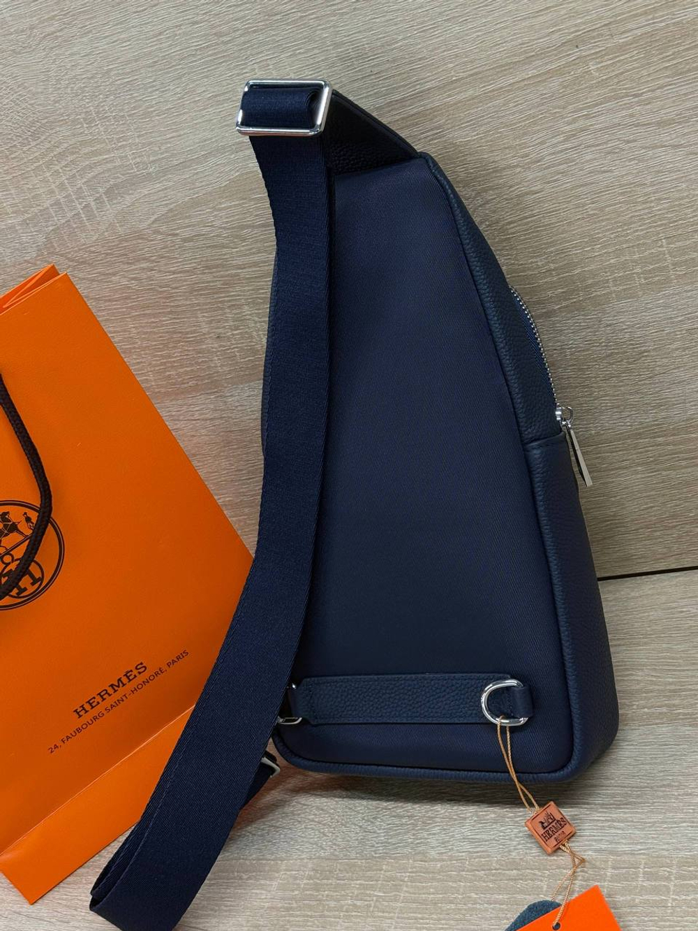 Сумка-слинг Hermes