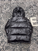 Пуховик Moncler