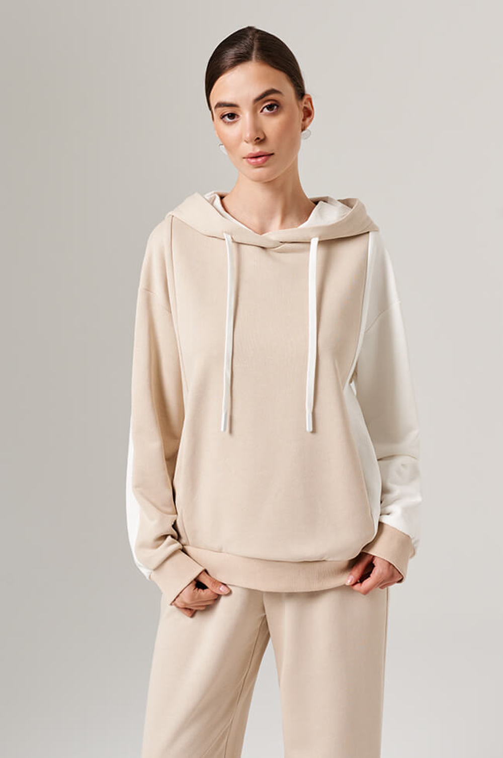 23151 Худи женский (бежевый / молочный)