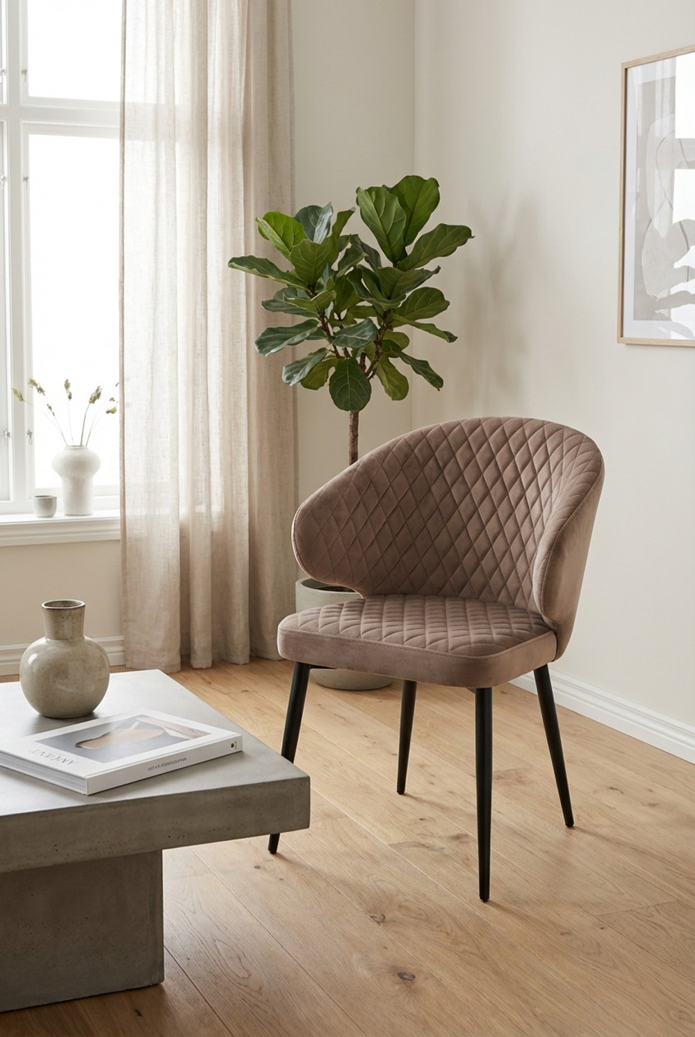 Стул М-City DISAUR Хилт поворотный на 360 градусов, B29 Шоколадный, Велюр, Черный каркас