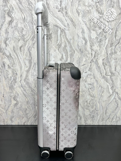 Дорожный чемодан Louis Vuitton Horizon