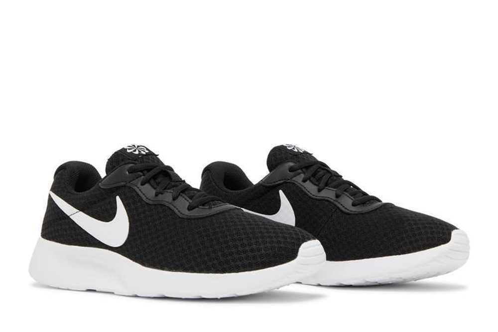 Кроссовки Nike Tanjun (Женская размерная сетка)