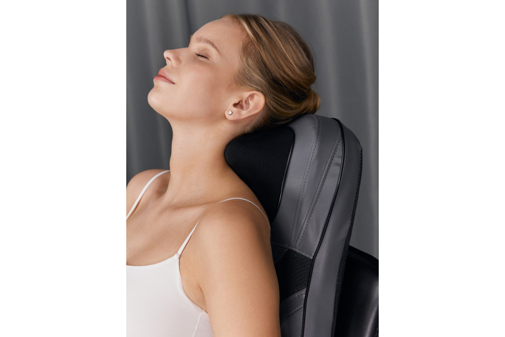 Массажная накидка с крыльями Urbanfit CleverCare Тонус