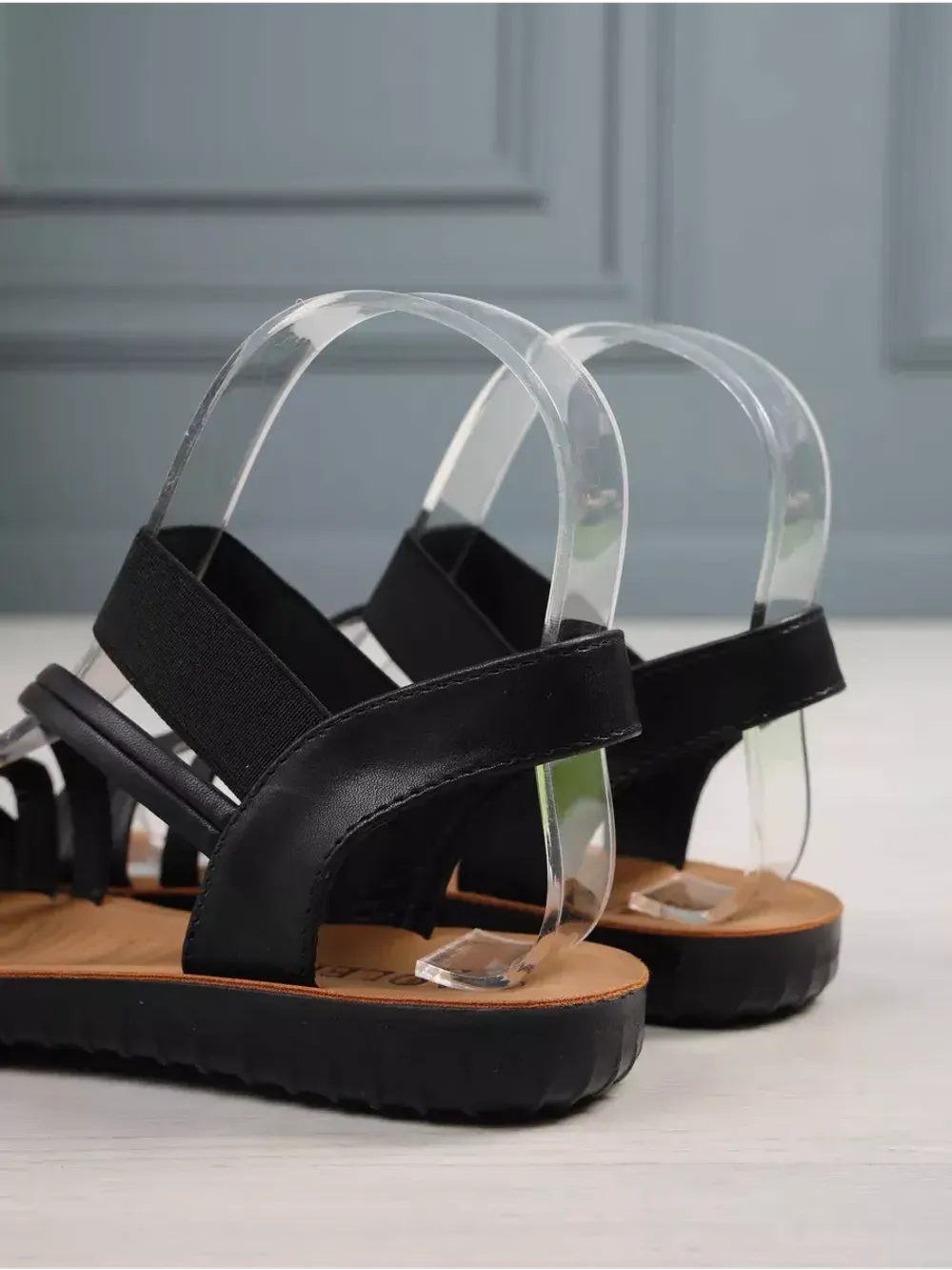 Сандалии летние