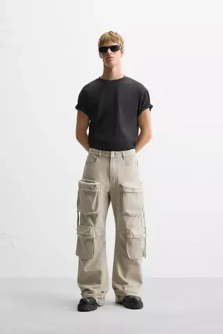 ZARA ДЖИНСЫ КАРГО С КАРМАНАМ, ЭКРЮ