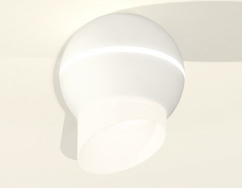 Накладной светильник Ambrella Light XS XS1101043