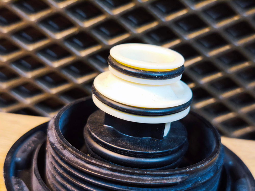 Крышка расширительного бачка VAG Audi 2016 -- 1.6bar