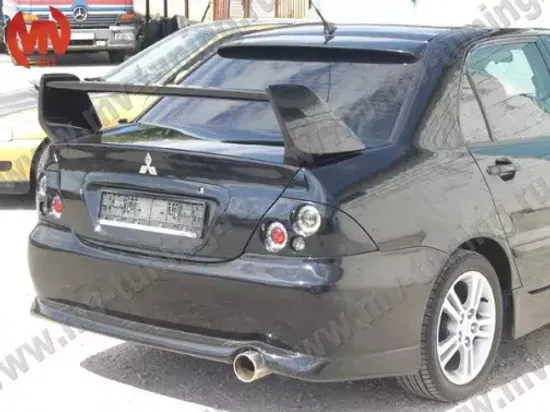 Спойлер var.1 в стиле Evo для Mitsubishi Lancer 9 (высокий)