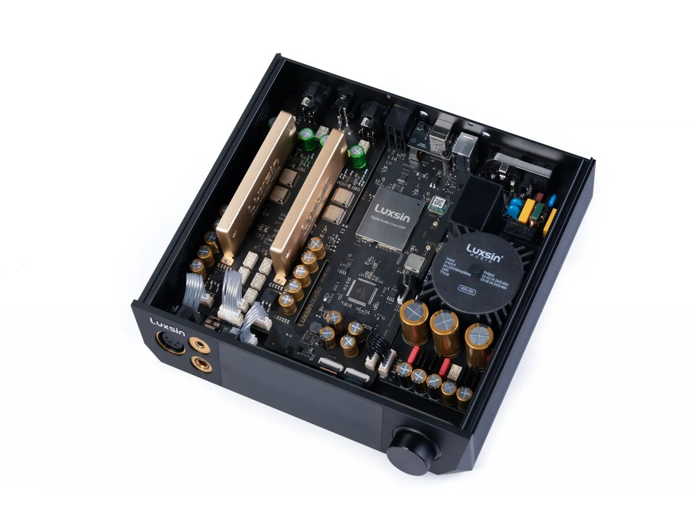 Цифро-аналоговый преобразователь Luxsin Audio X8