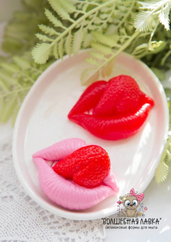 Силиконовая форма Губы