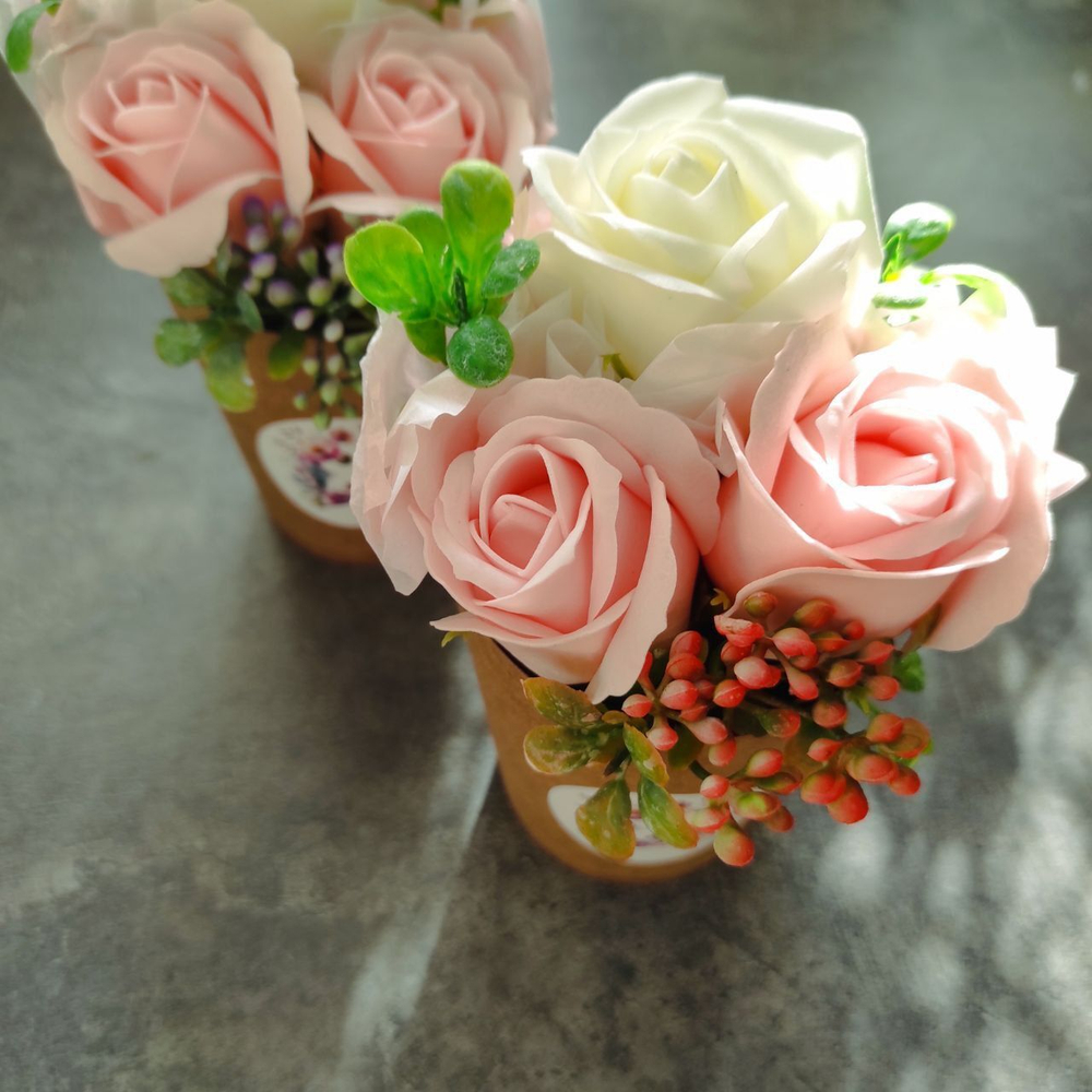 Мини букет из 3 мыльных роз на 14 февраля, 8 марта