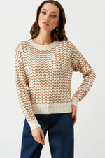 22758 Джемпер женский (молочный / св.каштановый)