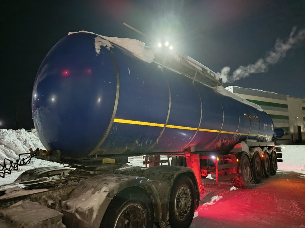 FoxTank 8777 Полуприцеп цистерна 877721 (светлые нефтепродукты)