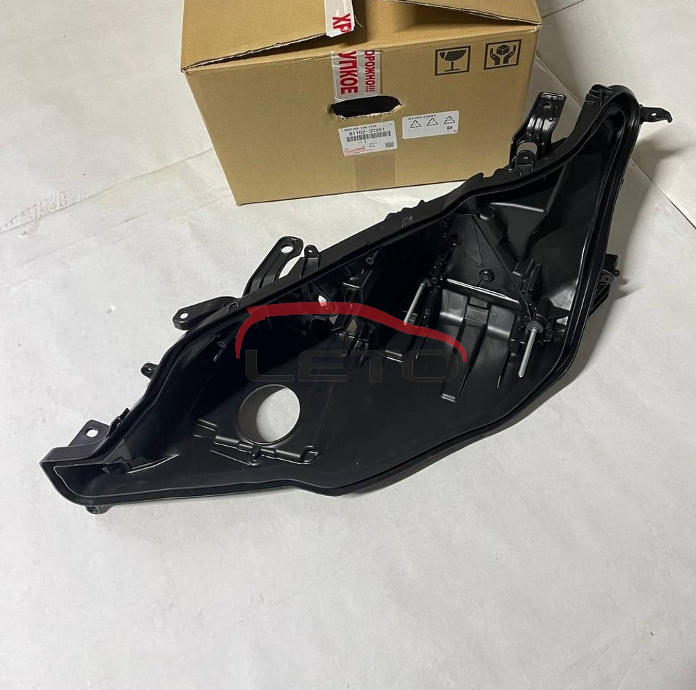 Корпус фары LH (лампа+LED) 81102-33051 8110233051