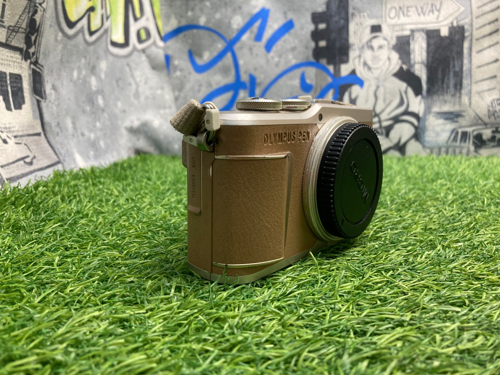 Olympus Ep-L 9