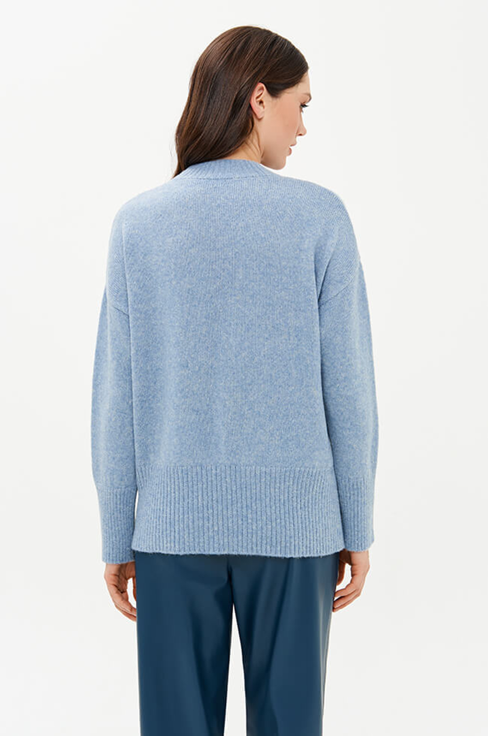 23364 Свитер женский (голубой)