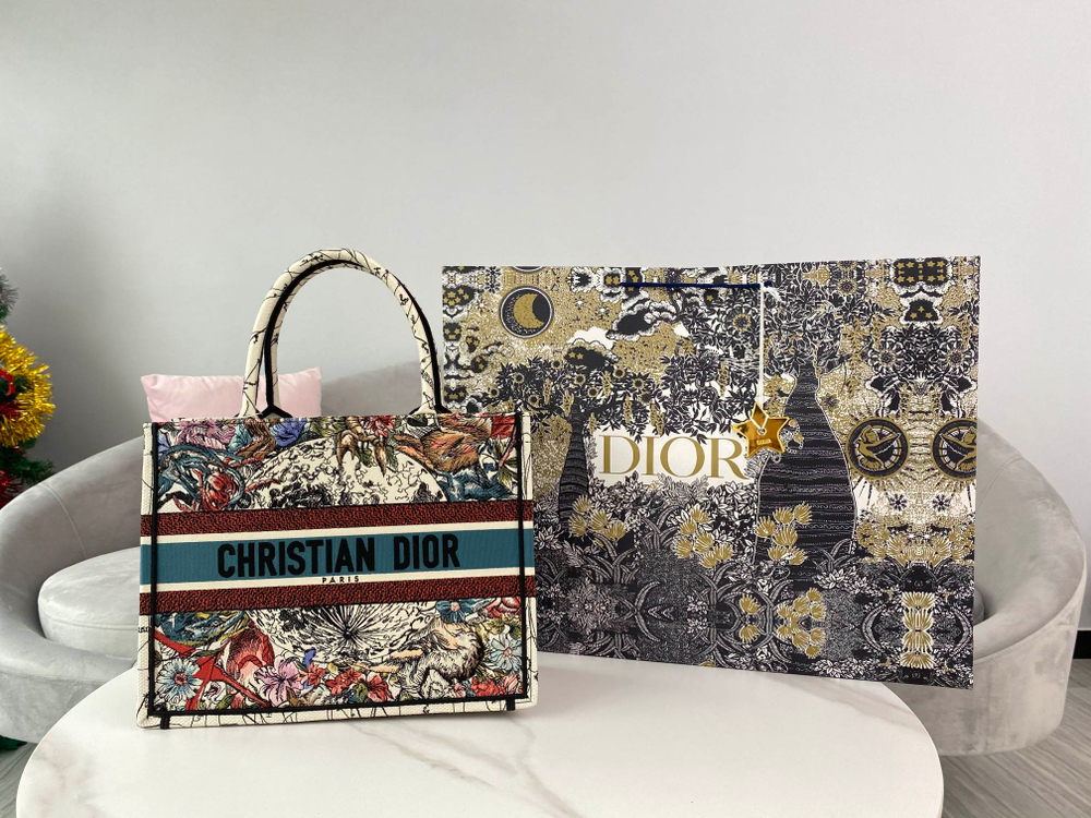 Christian Dior Book Tote 36 cm