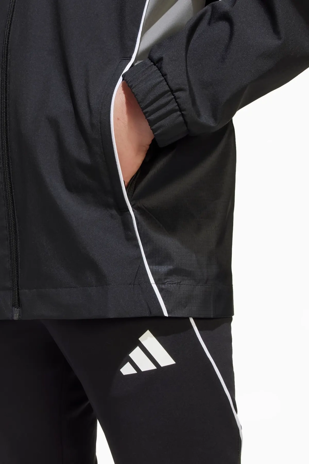 Куртка adidas Tiro 25 Competiton Allweather Junior - черный