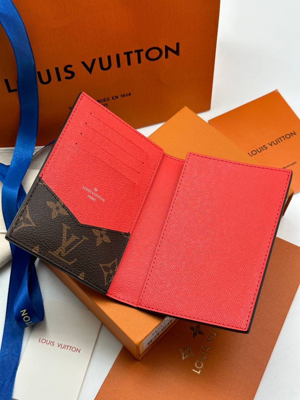 Кошелек Louis Vuitton