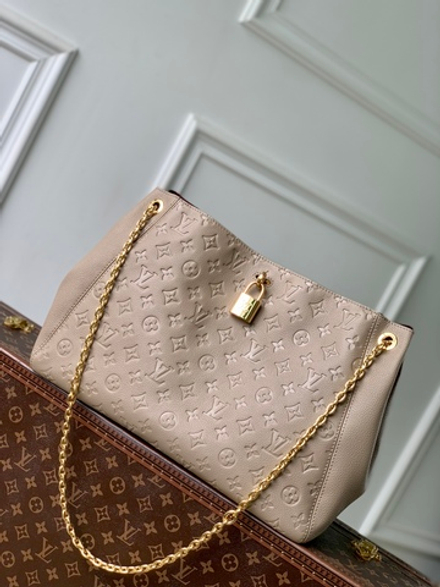 Louis Vuitton Anytime MM