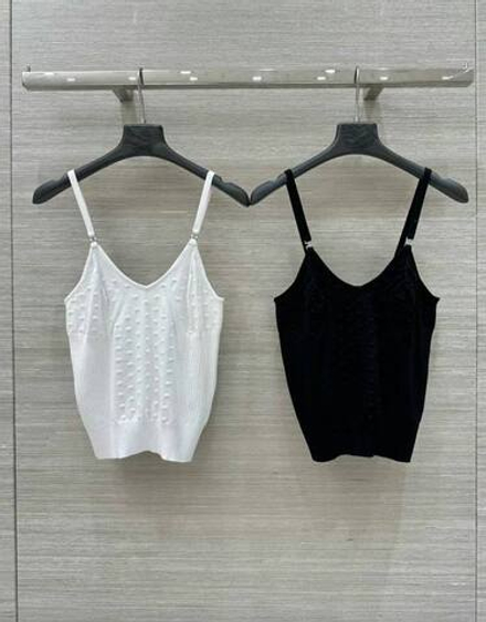 Топ CHANEL