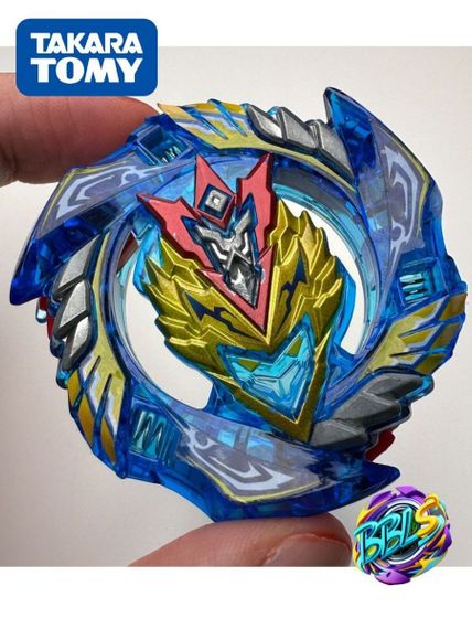 Волчок и лаунчер Cho-Z Valkyrie Zenith Evolution B127 от Takara Tomy