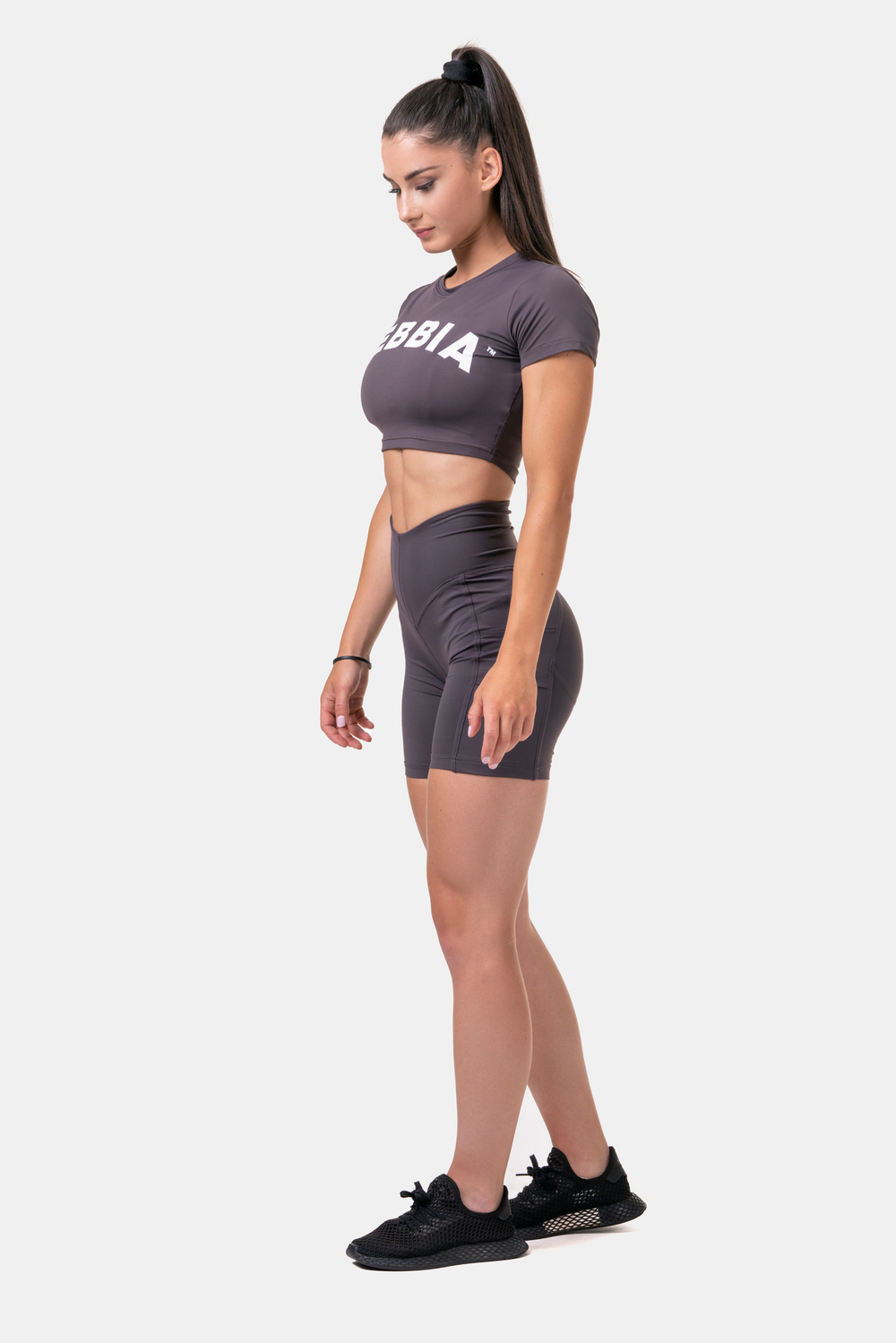 Топ женский Short Sleeve Sporty Crop Top 584 Каштановый