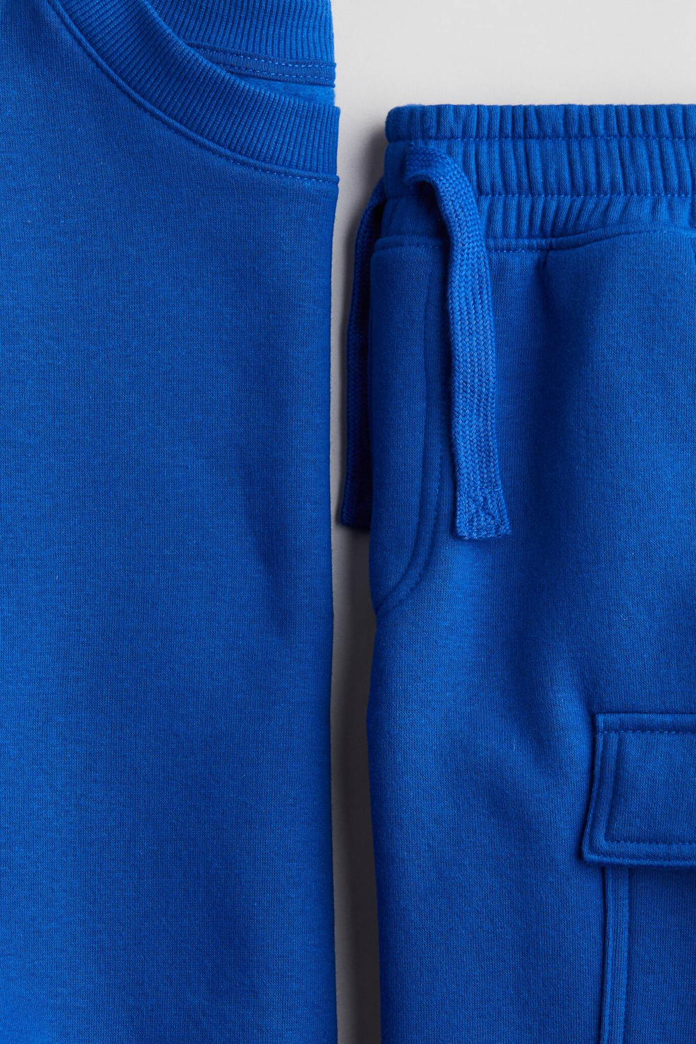 H&M Комплект из толстовки и шорт, ярко-синий