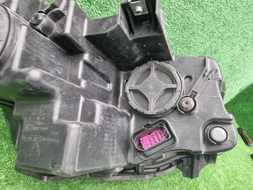 Фара левая Geely Atlas Pro (2021-н.в.) галоген