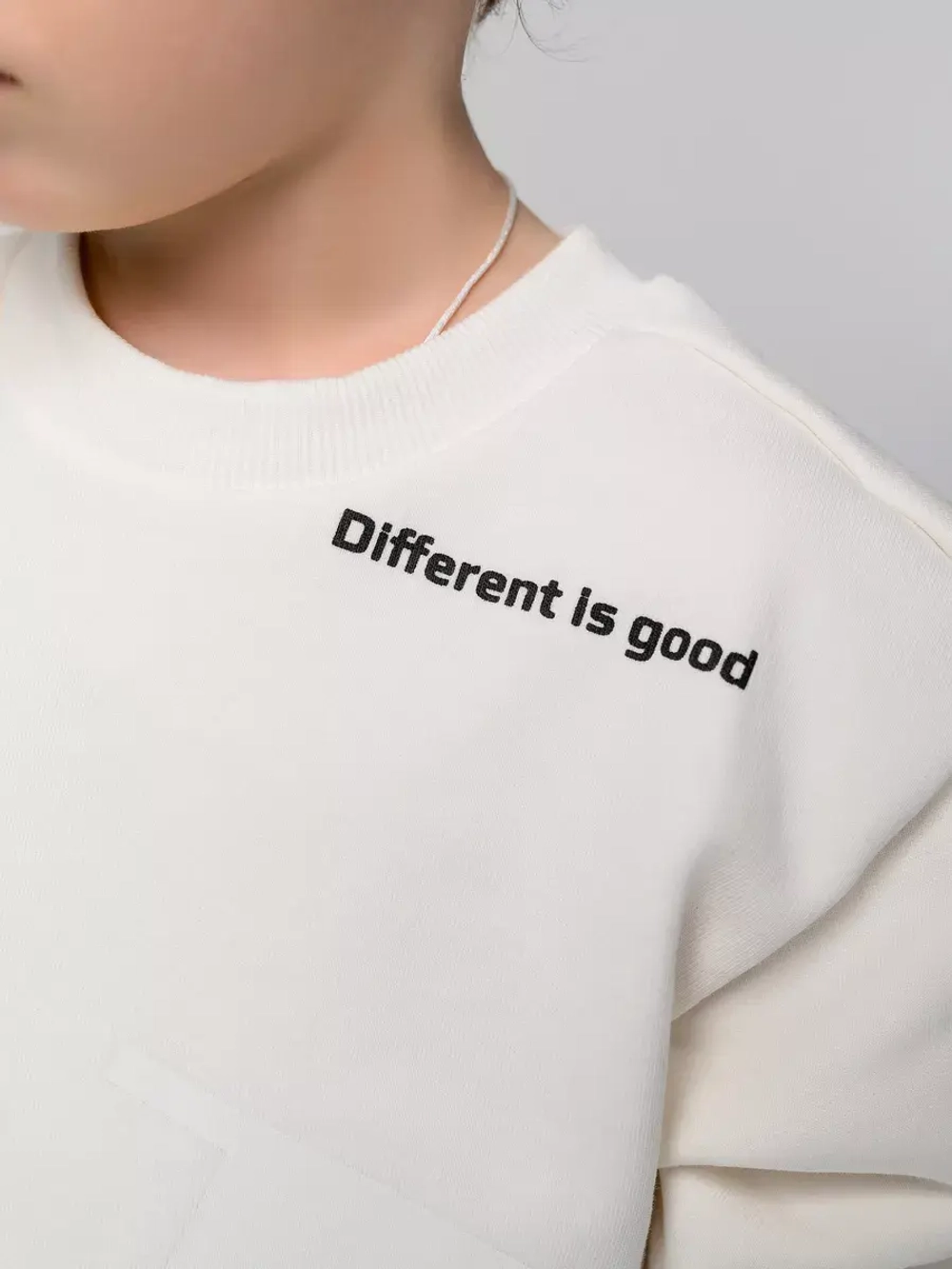 Свитшот для мальчика спортивный в школу